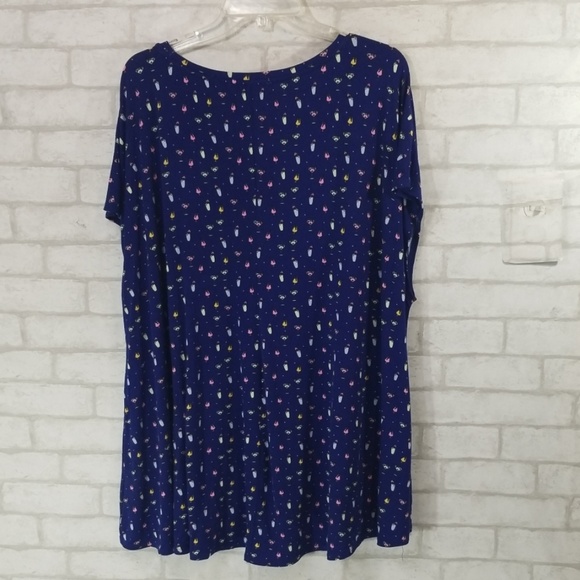 Philosophy drink print top size 3x - Picture 7 of 8